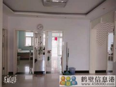 半坡店社區(qū)3樓，拎包入住